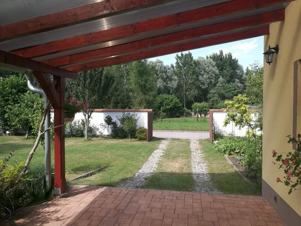 Ubytovani U Spacku Palava Novosedly  Dış mekan fotoğraf